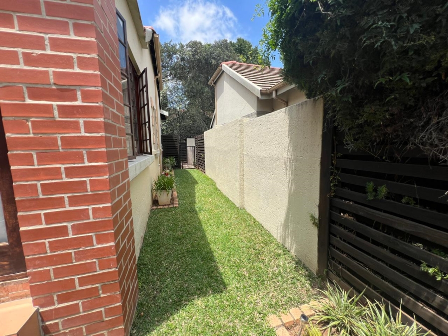 To Let 3 Bedroom Property for Rent in Paulshof Gauteng