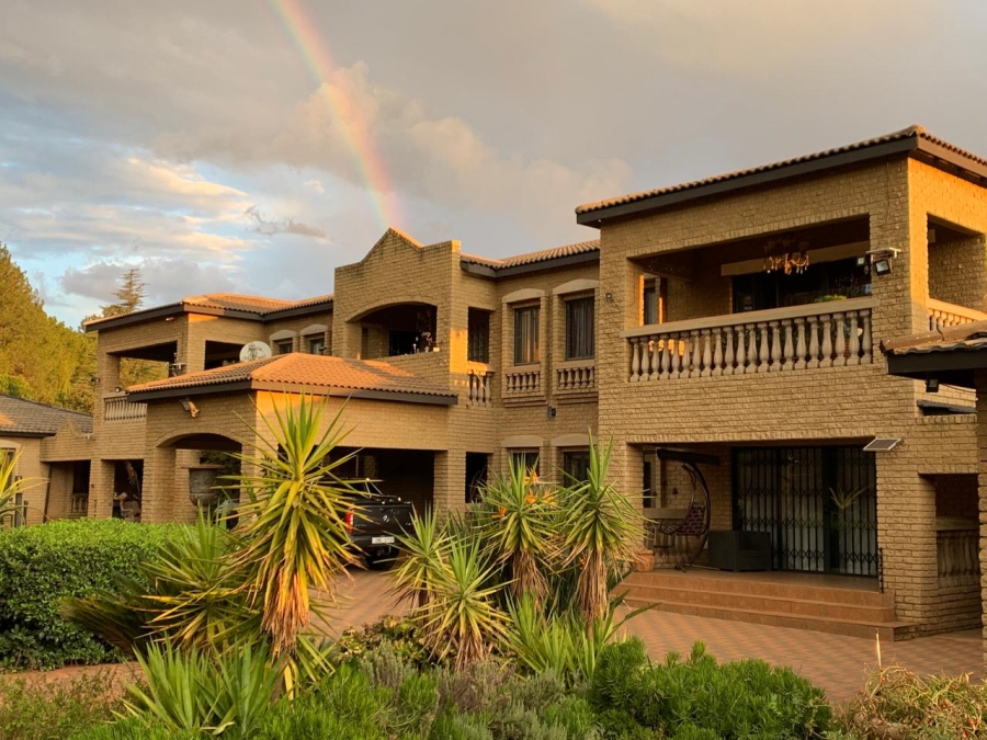 10 Bedroom Property for Sale in Raslouw A H Gauteng