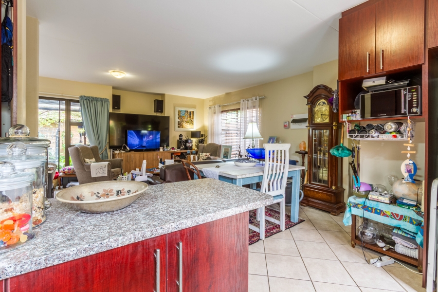 3 Bedroom Property for Sale in Oukraal Estate Gauteng