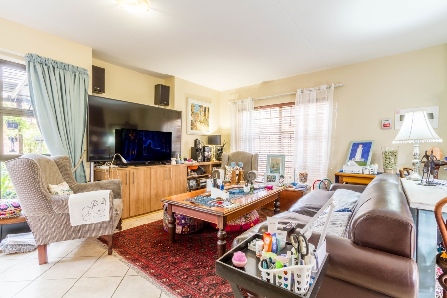 3 Bedroom Property for Sale in Oukraal Estate Gauteng