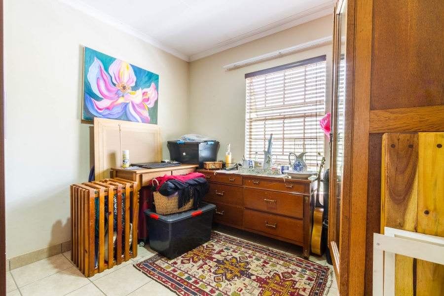 3 Bedroom Property for Sale in Oukraal Estate Gauteng