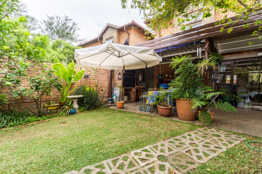 3 Bedroom Property for Sale in Oukraal Estate Gauteng