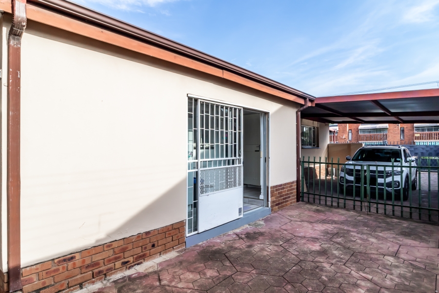 3 Bedroom Property for Sale in Rietfontein Gauteng