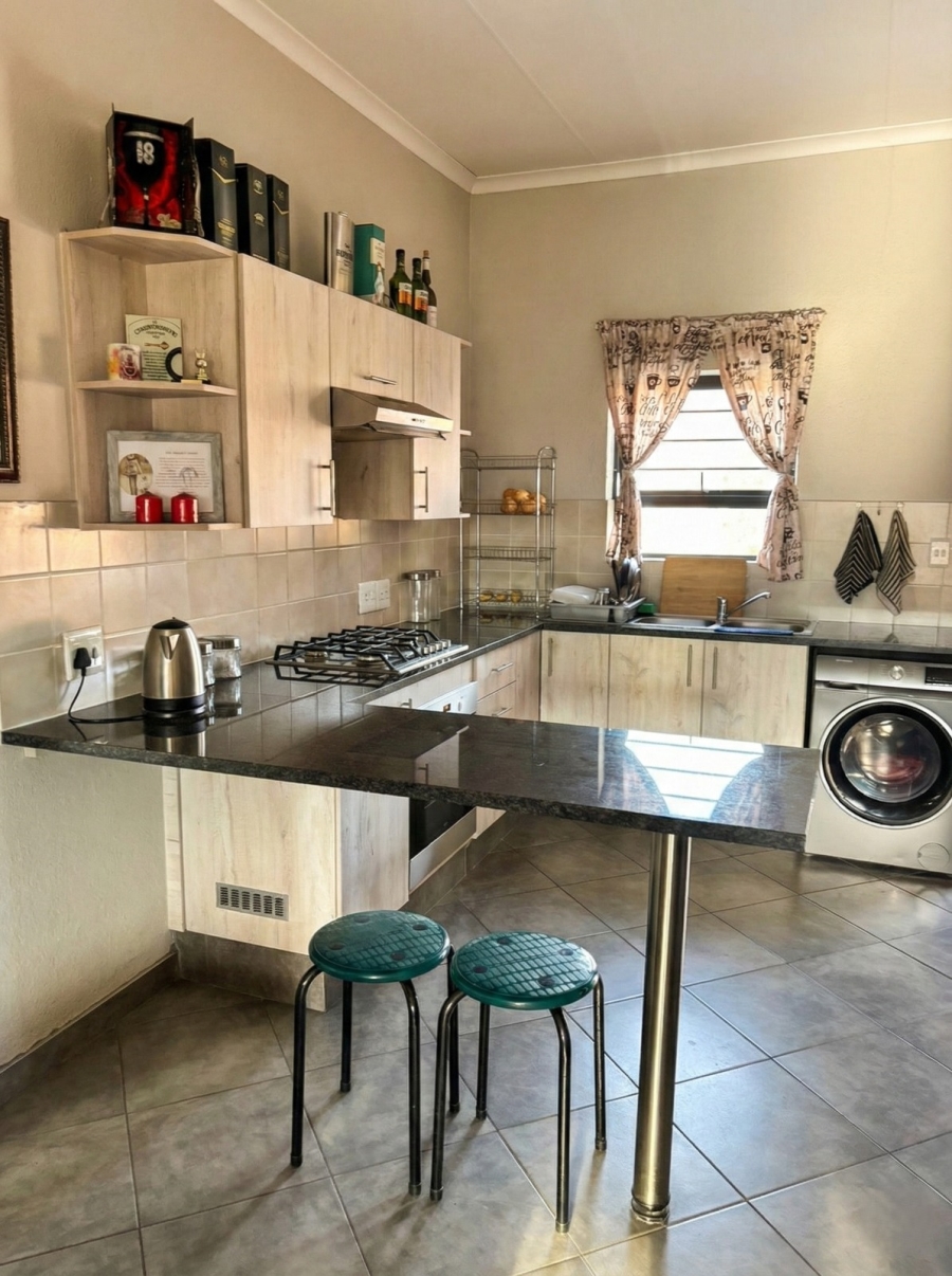 To Let 2 Bedroom Property for Rent in Norton Gauteng