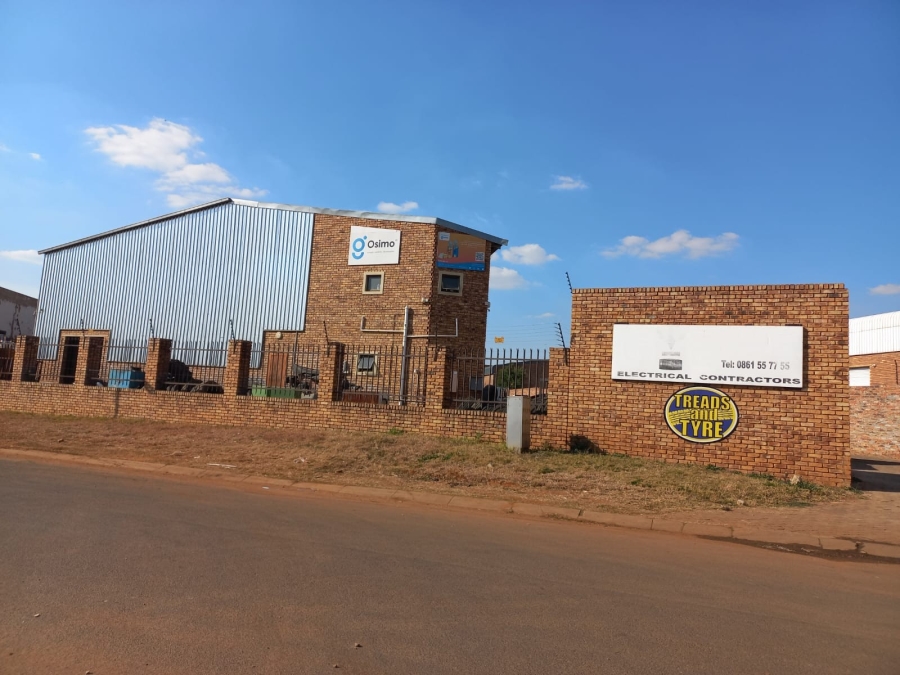 Commercial Property for Sale in Silvertondale Gauteng
