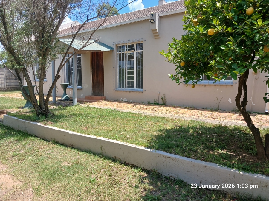 To Let 3 Bedroom Property for Rent in Farmall A H Gauteng