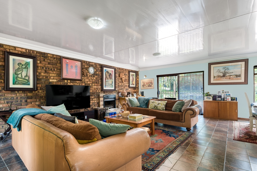 4 Bedroom Property for Sale in Millgate Farm AH Gauteng