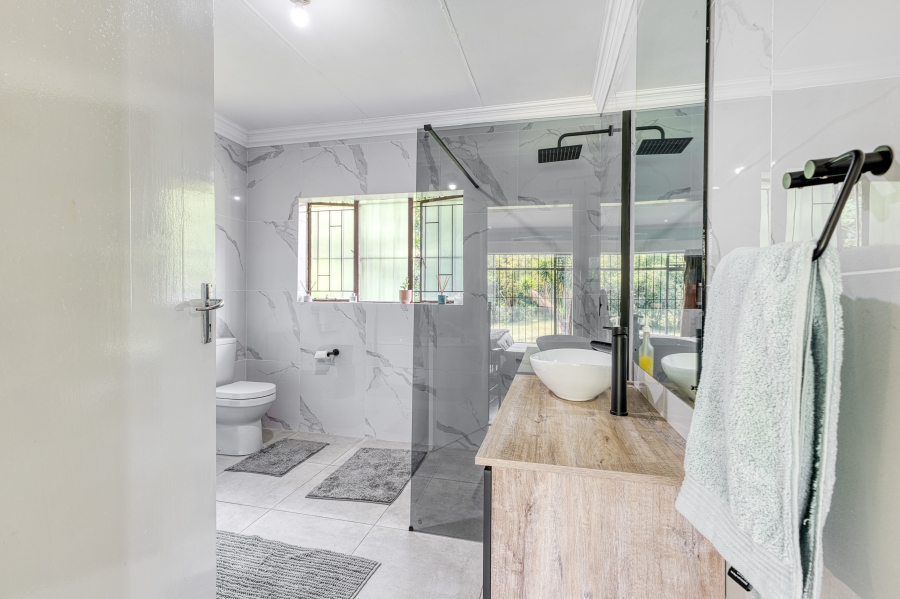 4 Bedroom Property for Sale in Millgate Farm AH Gauteng