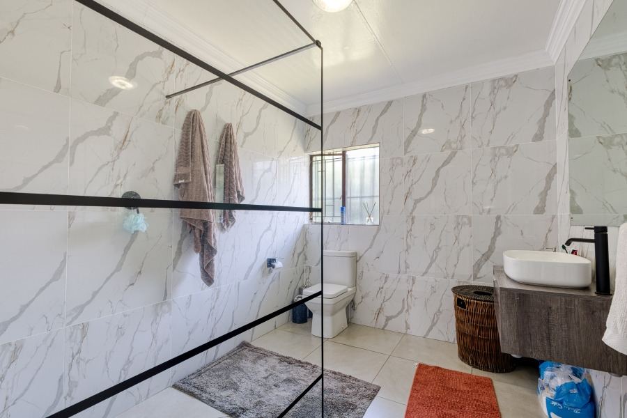 4 Bedroom Property for Sale in Millgate Farm AH Gauteng