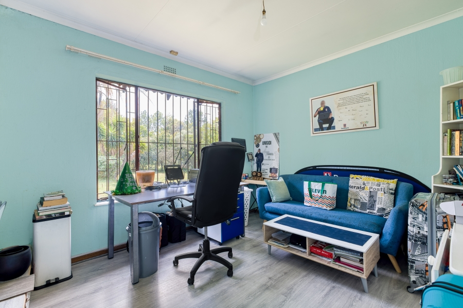 4 Bedroom Property for Sale in Millgate Farm AH Gauteng