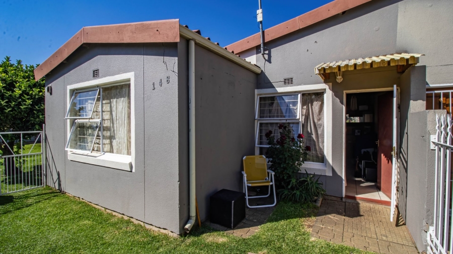 3 Bedroom Property for Sale in Ridgeway Gauteng