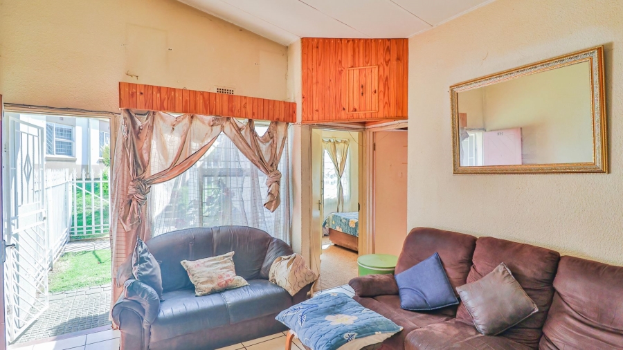 3 Bedroom Property for Sale in Ridgeway Gauteng