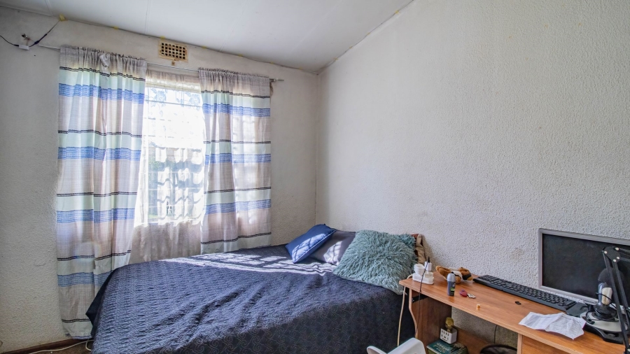 3 Bedroom Property for Sale in Ridgeway Gauteng