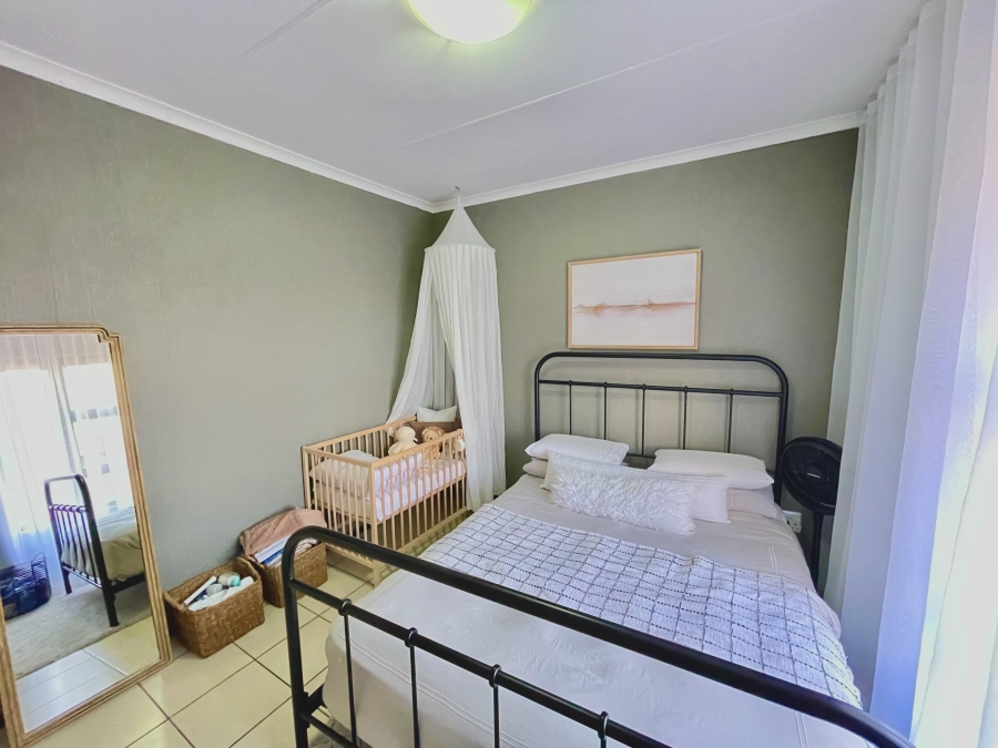 2 Bedroom Property for Sale in Roodepoort Gauteng