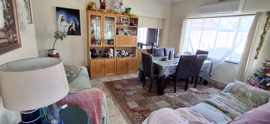 6 Bedroom Property for Sale in Booysens Gauteng