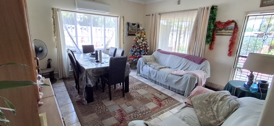 6 Bedroom Property for Sale in Booysens Gauteng