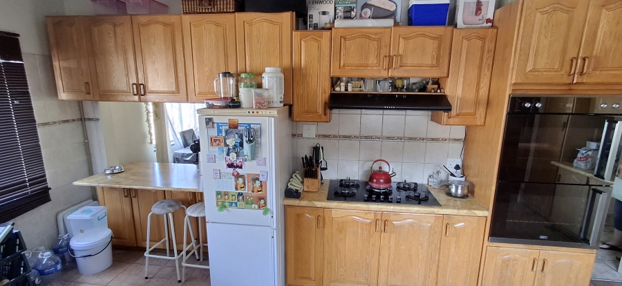 6 Bedroom Property for Sale in Booysens Gauteng