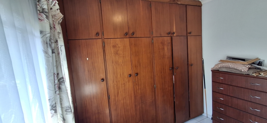 6 Bedroom Property for Sale in Booysens Gauteng