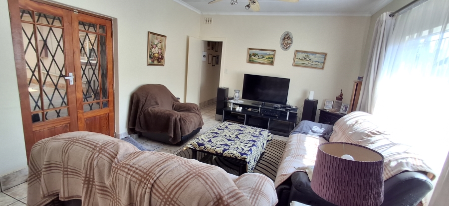 6 Bedroom Property for Sale in Booysens Gauteng