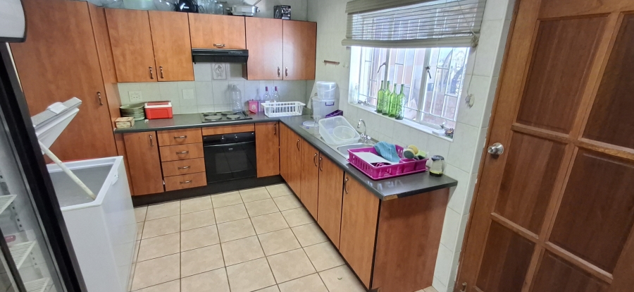 6 Bedroom Property for Sale in Booysens Gauteng