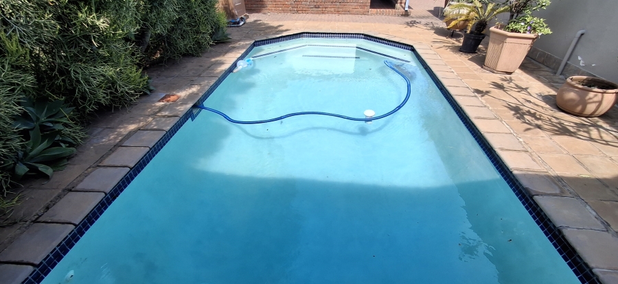 6 Bedroom Property for Sale in Booysens Gauteng