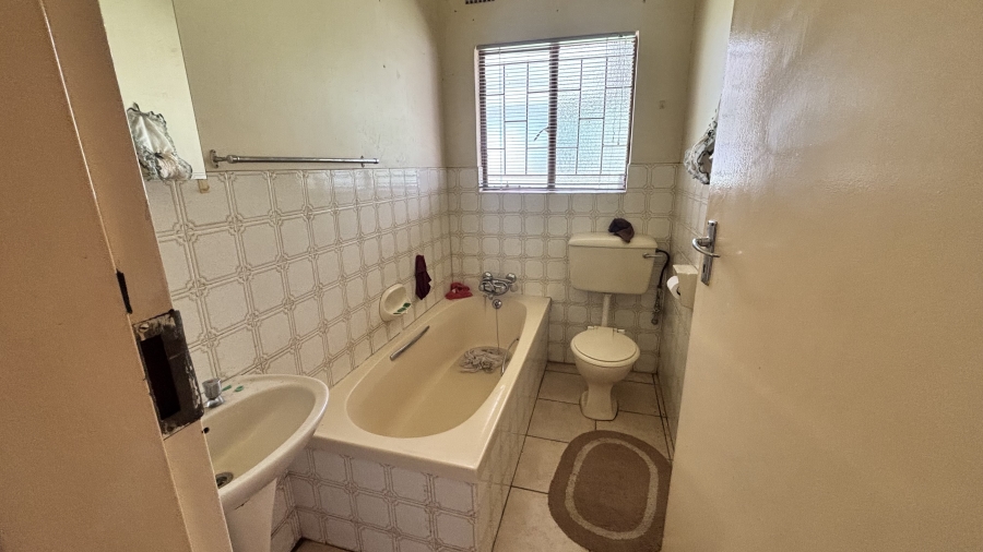 3 Bedroom Property for Sale in Birch Acres Gauteng