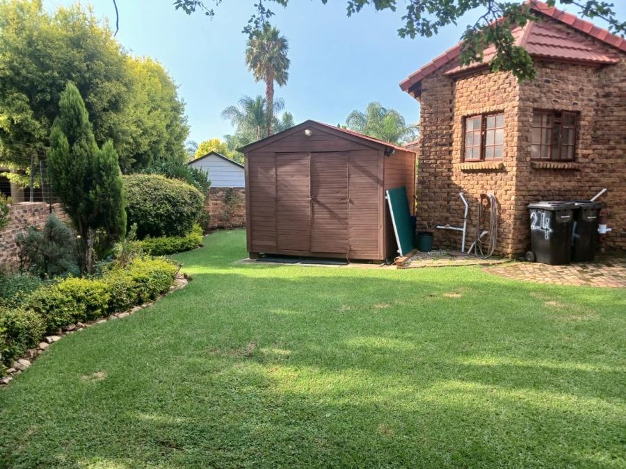 To Let 3 Bedroom Property for Rent in Glen Erasmia Gauteng