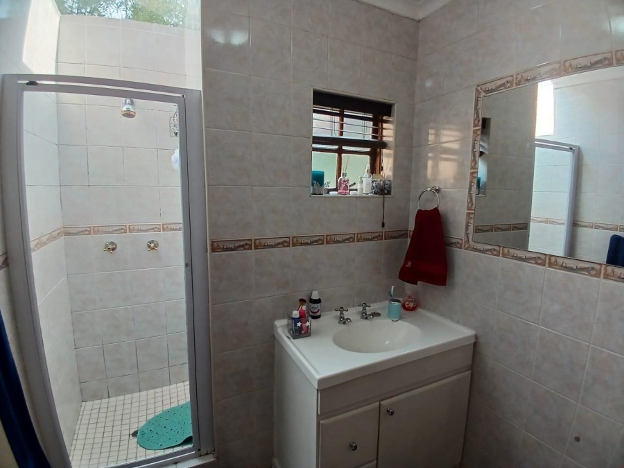 To Let 3 Bedroom Property for Rent in Glen Erasmia Gauteng