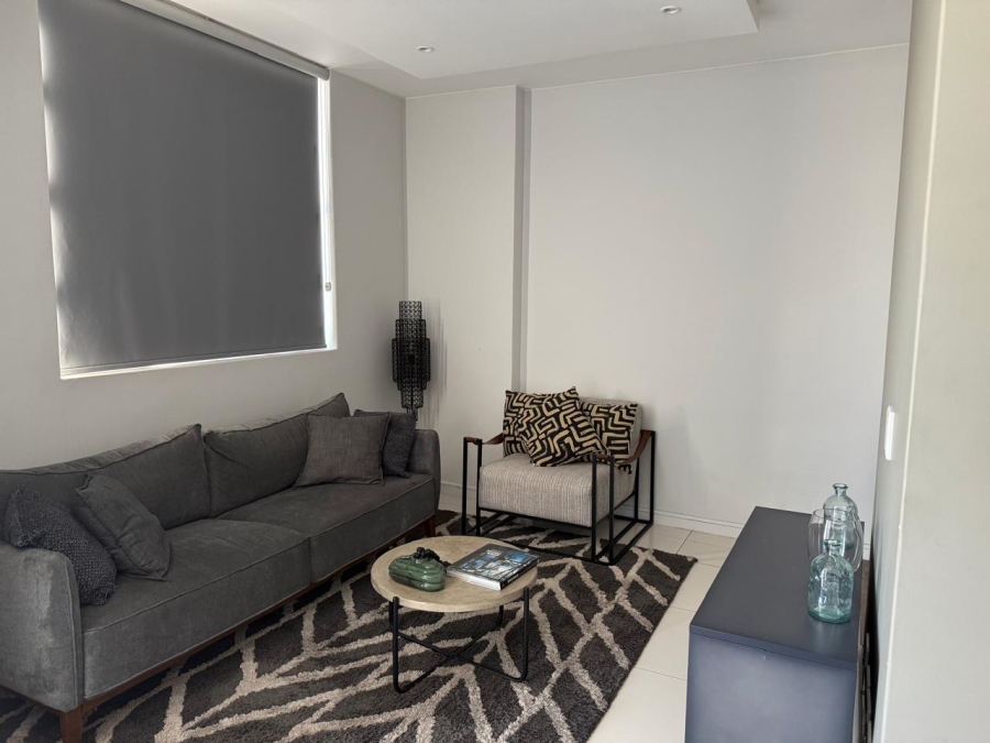 1 Bedroom Property for Sale in Rosebank Gauteng