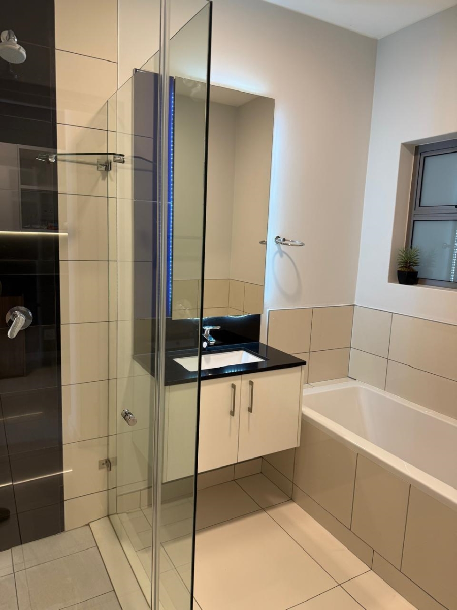 1 Bedroom Property for Sale in Rosebank Gauteng