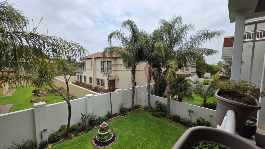 2 Bedroom Property for Sale in Greenstone Hill Gauteng