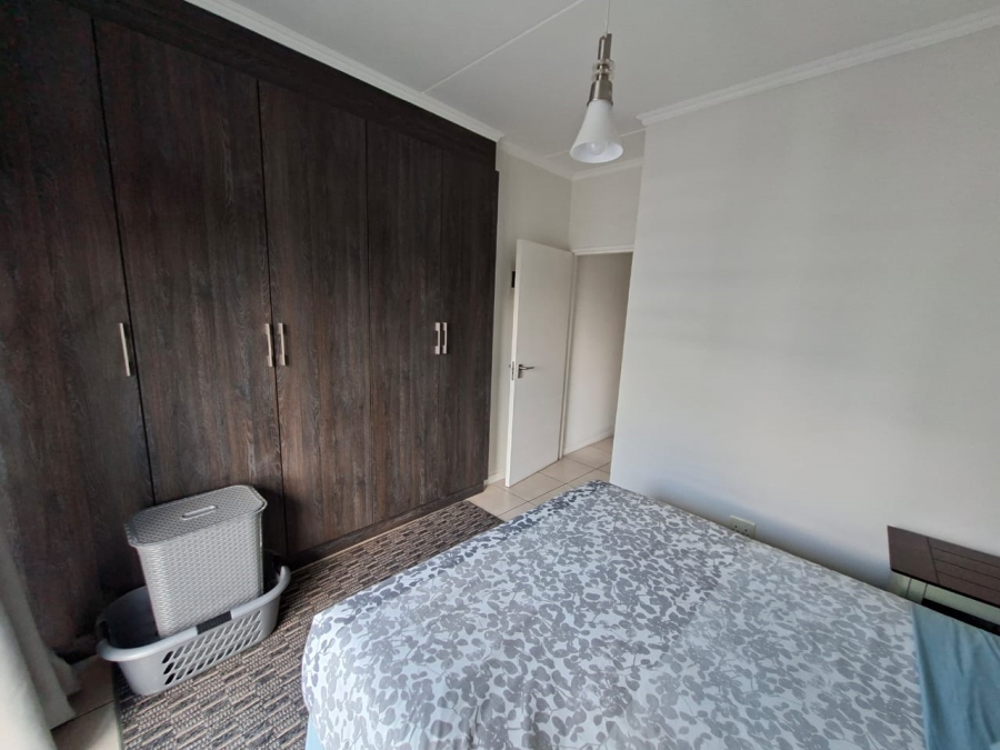 2 Bedroom Property for Sale in Greenstone Hill Gauteng