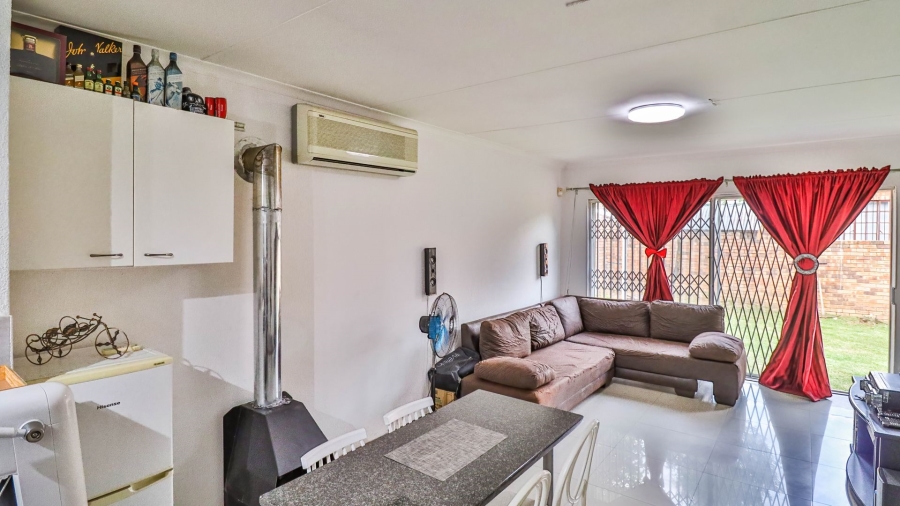 3 Bedroom Property for Sale in Northwold Gauteng