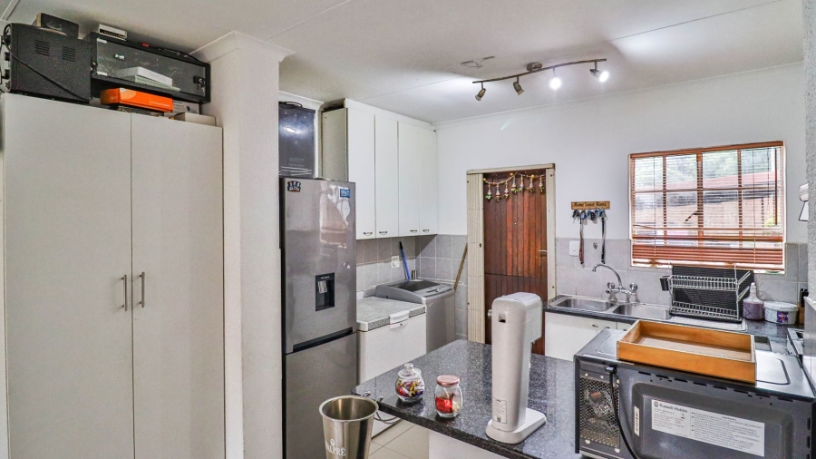 3 Bedroom Property for Sale in Northwold Gauteng