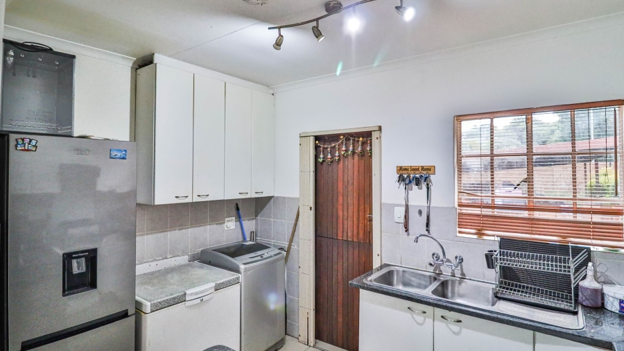 3 Bedroom Property for Sale in Northwold Gauteng