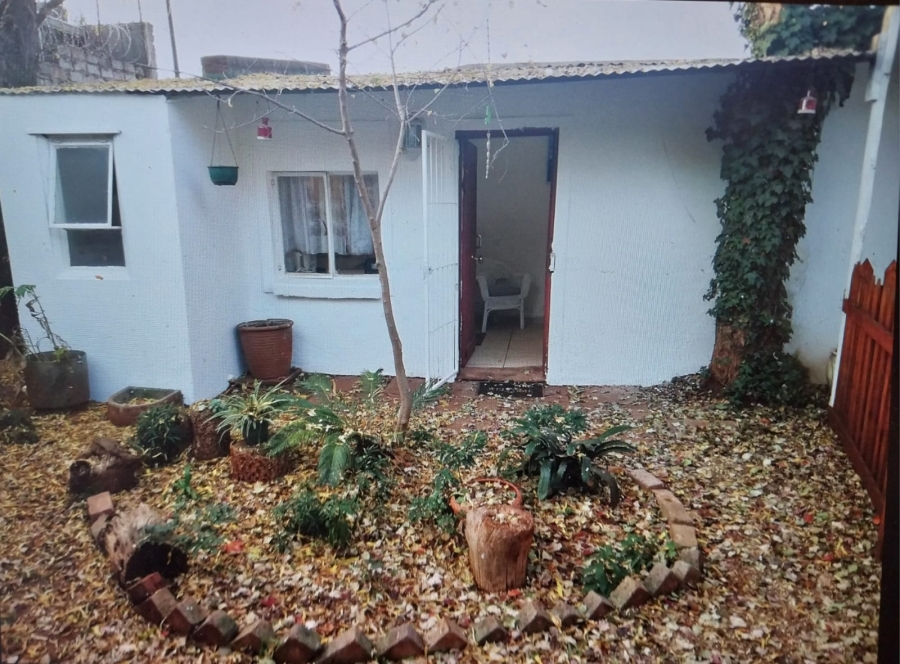 To Let 1 Bedroom Property for Rent in Kensington Gauteng