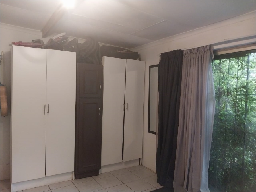 To Let 1 Bedroom Property for Rent in Kensington Gauteng