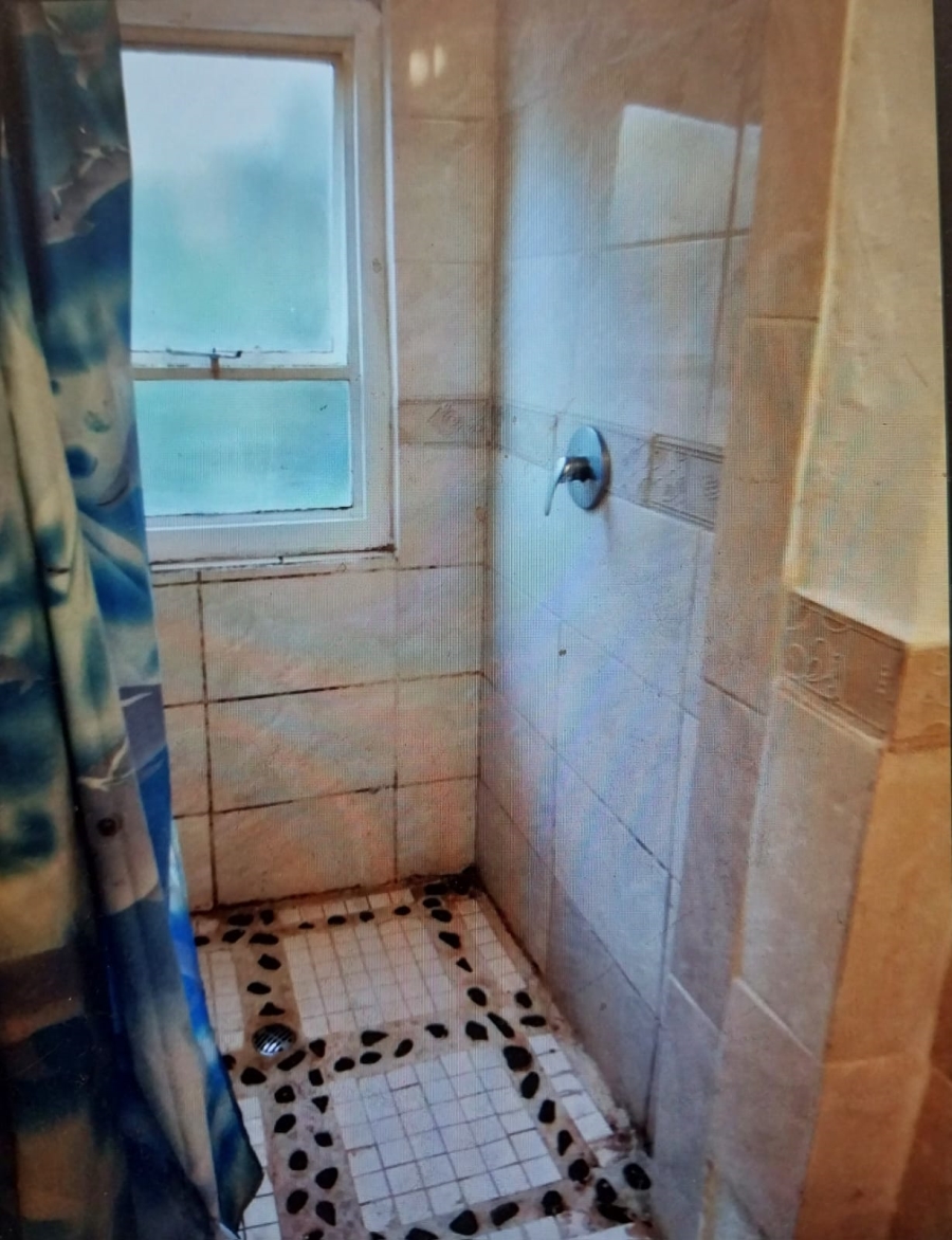 To Let 1 Bedroom Property for Rent in Kensington Gauteng