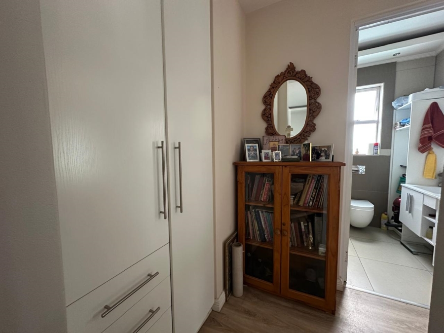 1 Bedroom Property for Sale in Modderfontein Gauteng