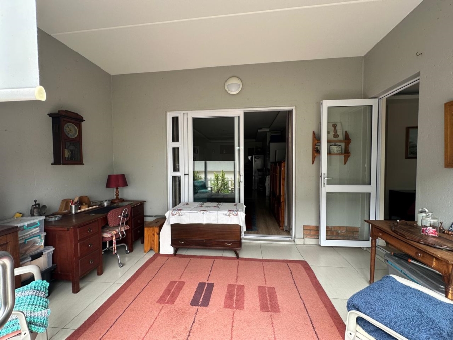 1 Bedroom Property for Sale in Modderfontein Gauteng