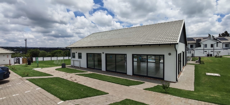 To Let 3 Bedroom Property for Rent in Glen Austin Gauteng