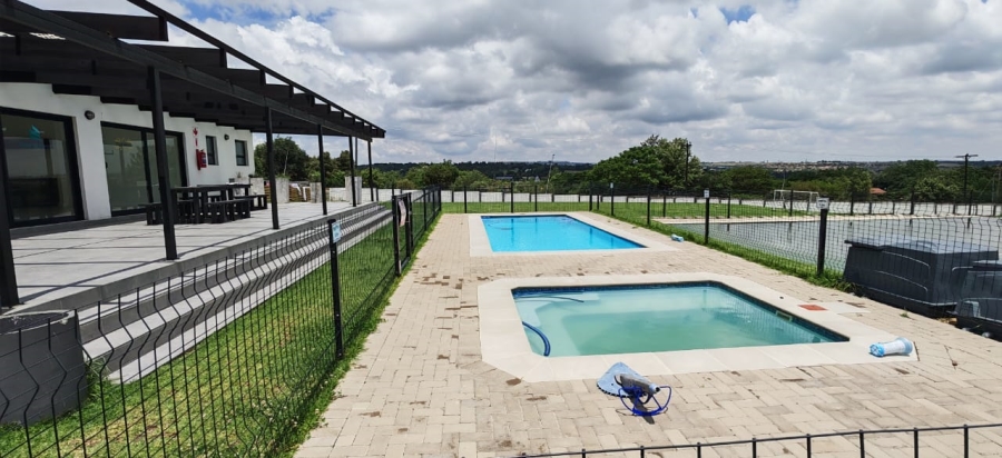 To Let 3 Bedroom Property for Rent in Glen Austin Gauteng