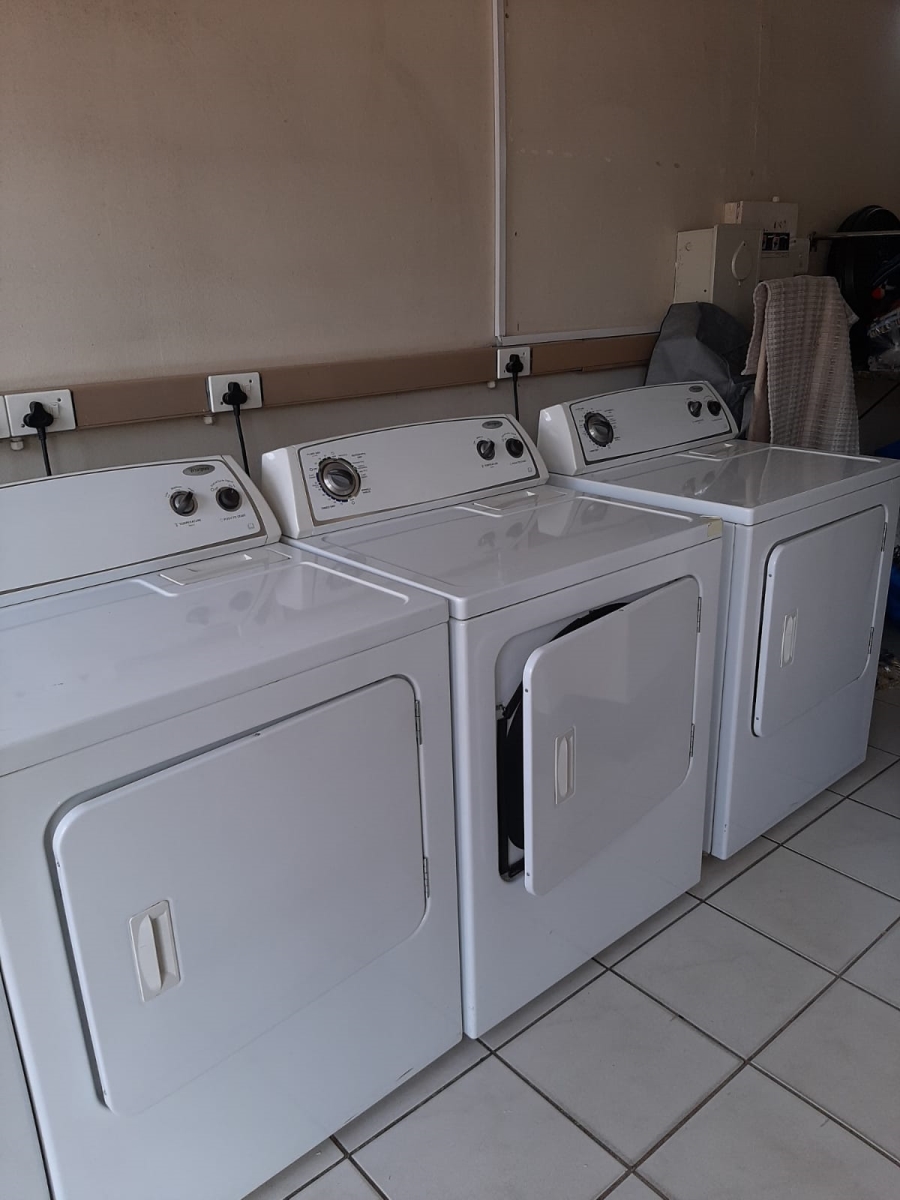 Commercial Property for Sale in Meyerspark Gauteng