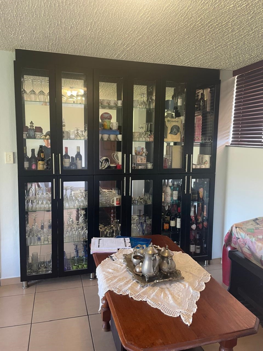 2 Bedroom Property for Sale in Wonderboom South Gauteng