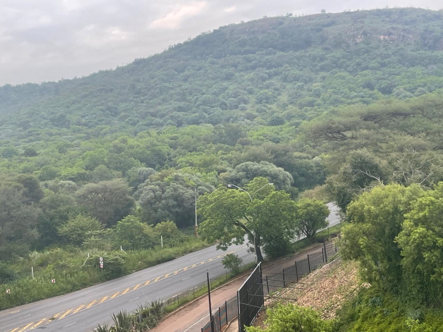 2 Bedroom Property for Sale in Wonderboom South Gauteng