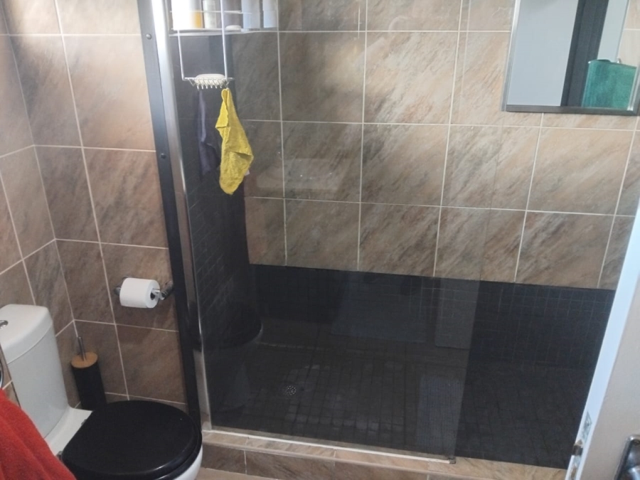 2 Bedroom Property for Sale in Wonderboom South Gauteng