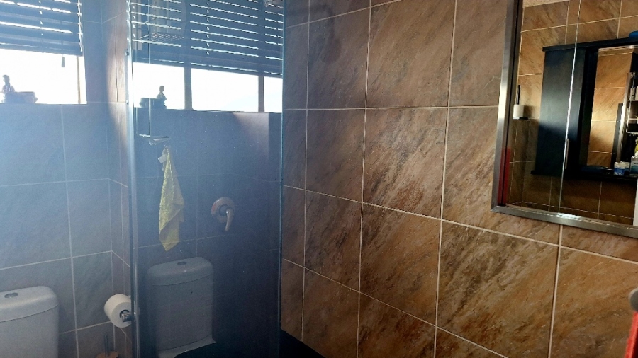 2 Bedroom Property for Sale in Wonderboom South Gauteng