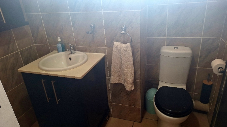 2 Bedroom Property for Sale in Wonderboom South Gauteng