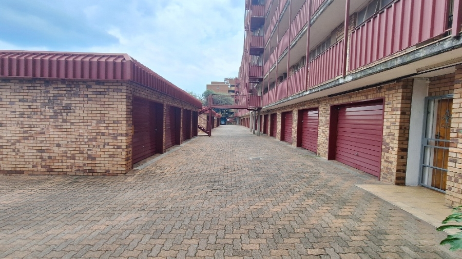 2 Bedroom Property for Sale in Wonderboom South Gauteng