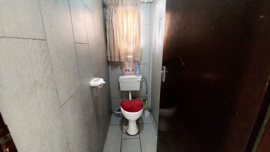 4 Bedroom Property for Sale in Randgate Gauteng